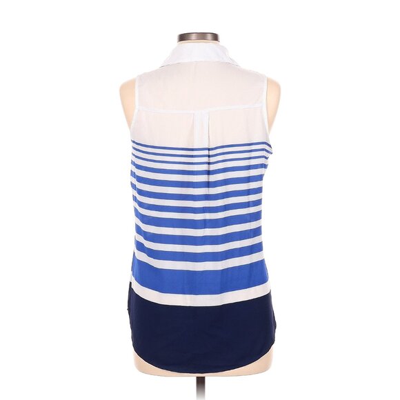 🍁$35🍁 Express Portofino Sleeveless Button Down Tank - Picture 2 of 6